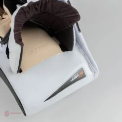 Bauer Supreme UltraSonic Senior Goalie Blocker -Outlet Hockey Store bauer blockers bauer supreme ultrasonic senior goalie blocker 14231813718082