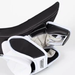 Bauer Vapor X2.7 Senior Goalie Blocker -Outlet Hockey Store bauer blockers bauer vapor x2 7 senior goalie blocker 5427607273538