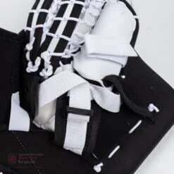 Bauer GSX Prodigy Youth Goalie Catcher S20 17 Bauer GSX Prodigy Youth Goalie Catcher S20 -Outlet Hockey Store bauer catchers bauer gsx prodigy youth goalie catcher 14463991742530