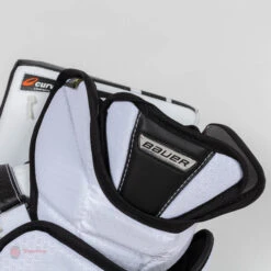 Bauer Supreme UltraSonic Senior Goalie Catcher 23 Bauer Supreme UltraSonic Senior Goalie Catcher -Outlet Hockey Store bauer catchers bauer supreme ultrasonic senior goalie catcher 30351229485122