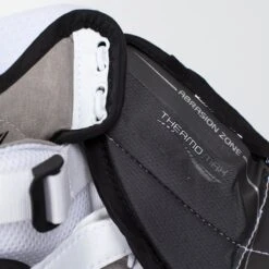 Bauer Vapor 2X Senior Goalie Catcher 26 Bauer Vapor 2X Senior Goalie Catcher -Outlet Hockey Store bauer catchers bauer vapor 2x senior goalie catcher 5427802570818