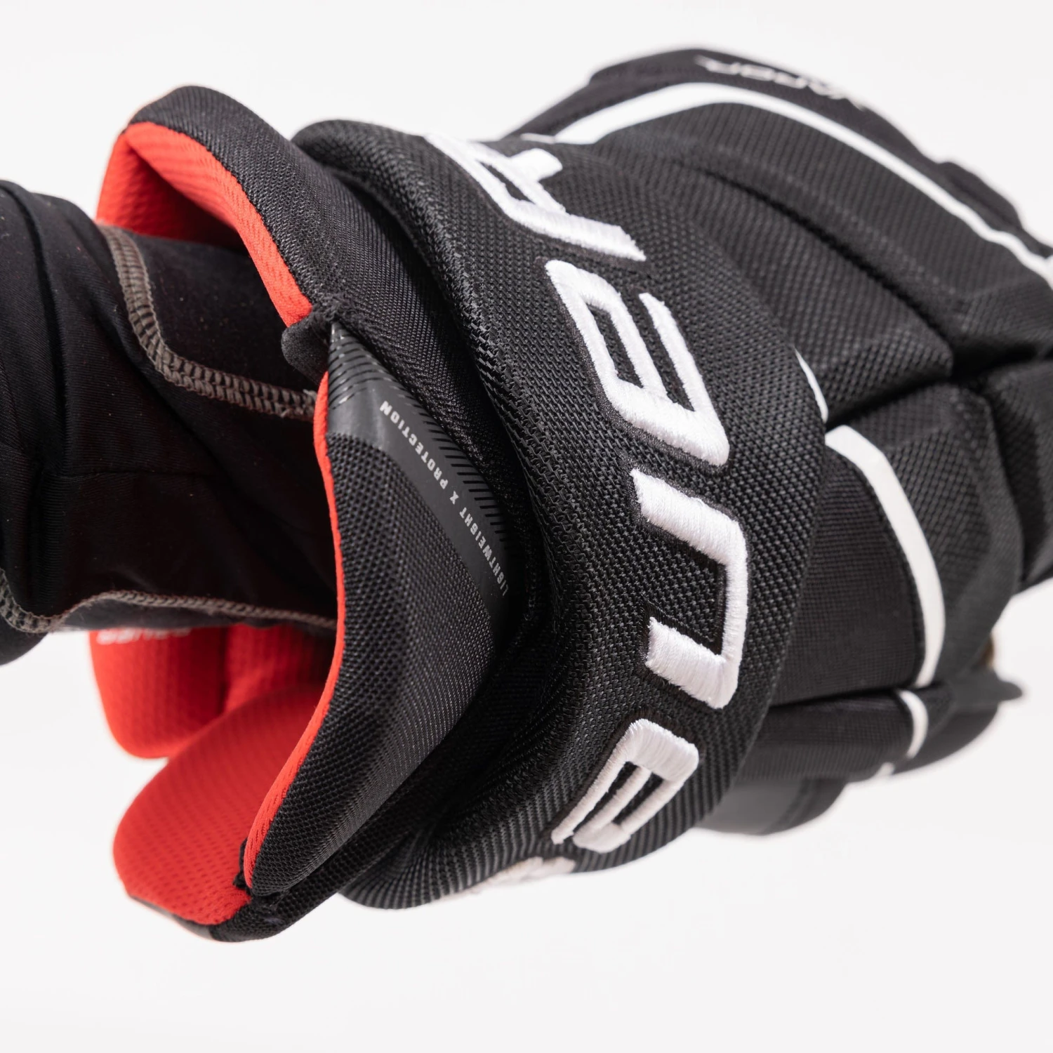 Bauer Vapor 3X Pro Intermediate Hockey Gloves 12 Bauer Vapor 3X Pro Intermediate Hockey Gloves - Image 10