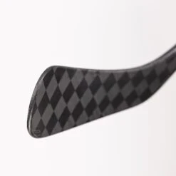 Bauer Vapor HyperLite 2 Junior Hockey Stick - 40 Flex -Outlet Hockey Store bauer hockey sticks bauer vapor hyperlite2 junior hockey stick 40 flex 30560501170242