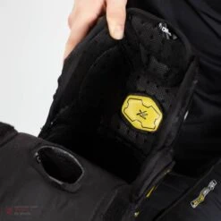 Bauer Supreme 2S Pro Junior Hockey Shin Guards -Outlet Hockey Store bauer shin guards bauer supreme 2s pro junior hockey shin guards 5746712805442