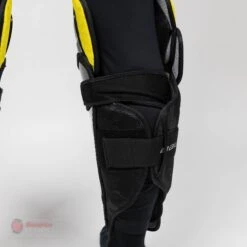 Bauer Supreme Matrix Senior Hockey Shin Guards (2021) -Outlet Hockey Store bauer shin guards bauer supreme matrix senior hockey shin guards 28174699069506