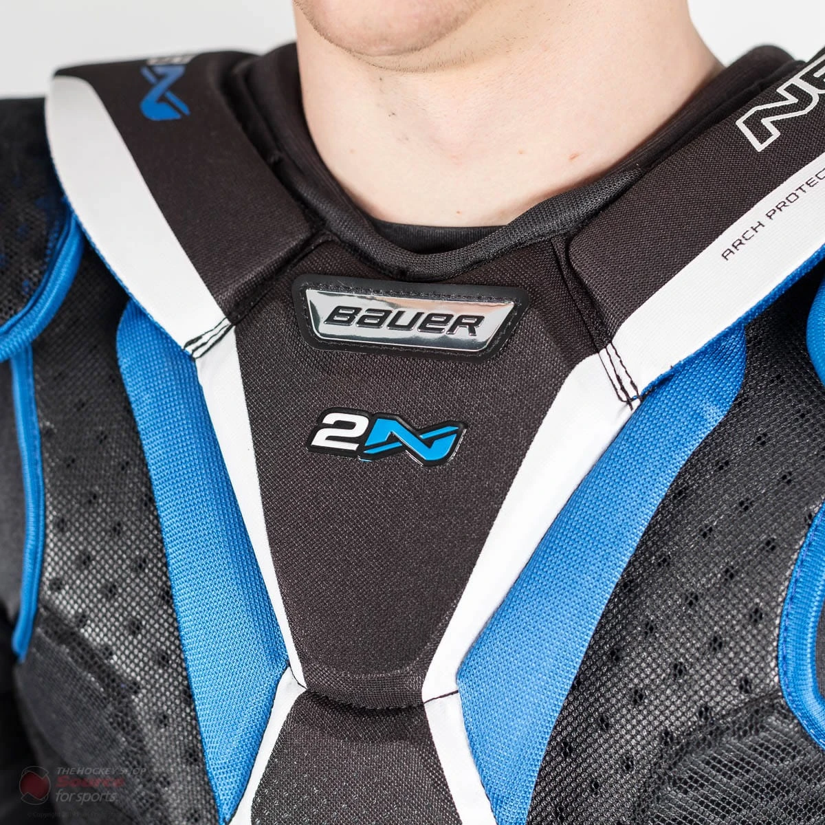 Bauer Nexus 2N Senior Hockey Shoulder Pads 6 Bauer Nexus 2N Senior Hockey Shoulder Pads - Image 4