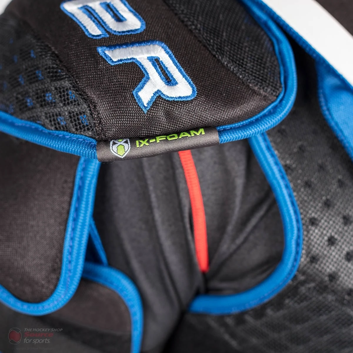 Bauer Nexus 2N Senior Hockey Shoulder Pads 8 Bauer Nexus 2N Senior Hockey Shoulder Pads - Image 6