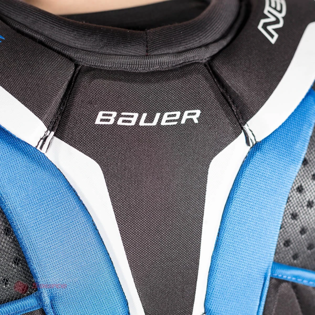 Bauer Nexus 2N Senior Hockey Shoulder Pads 12 Bauer Nexus 2N Senior Hockey Shoulder Pads - Image 10