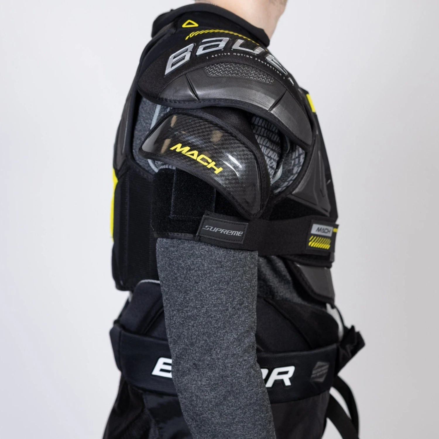 Bauer Supreme Mach Senior Hockey Shoulder Pads 12 Bauer Supreme Mach Senior Hockey Shoulder Pads - Image 10