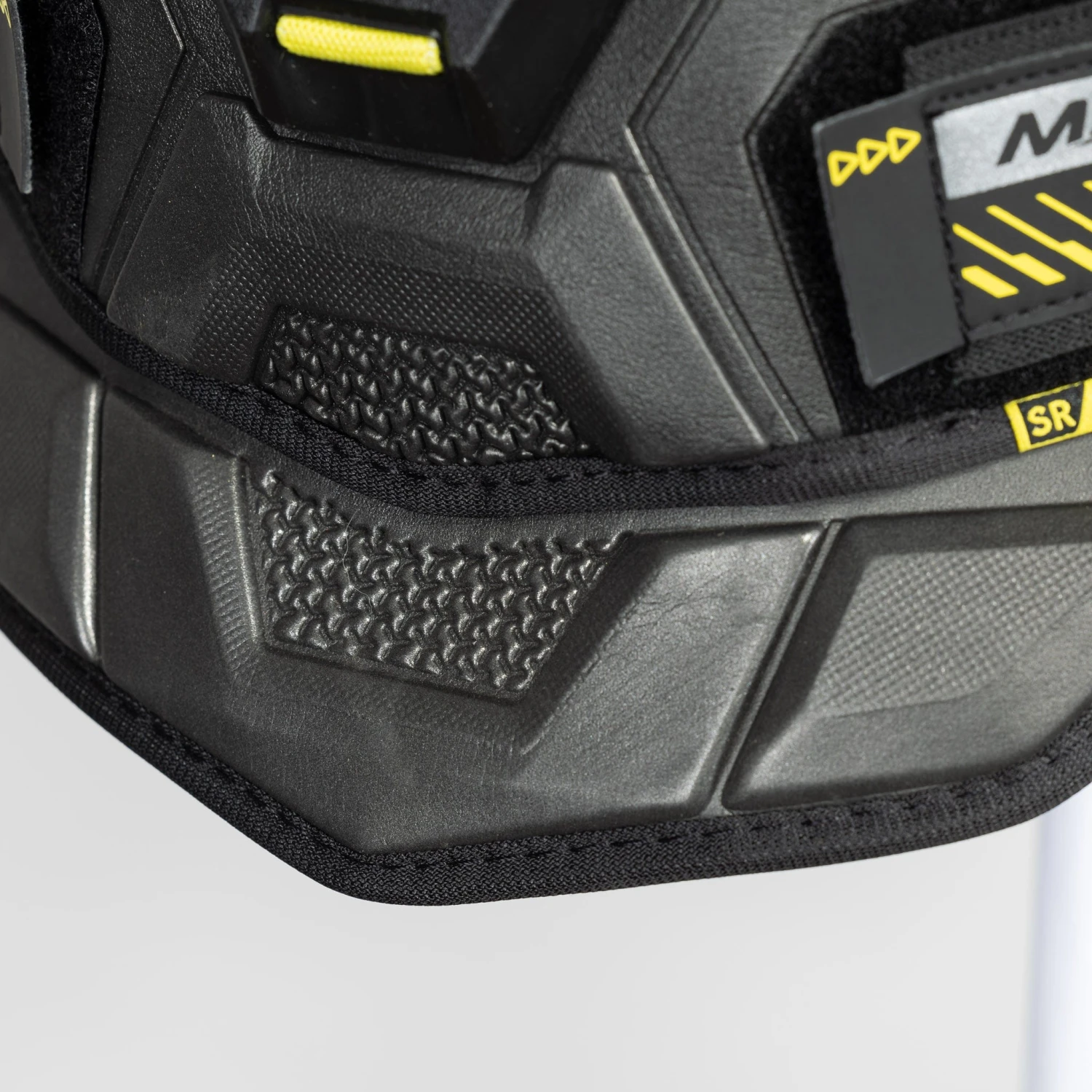 Bauer Supreme Mach Senior Hockey Shoulder Pads 8 Bauer Supreme Mach Senior Hockey Shoulder Pads - Image 6