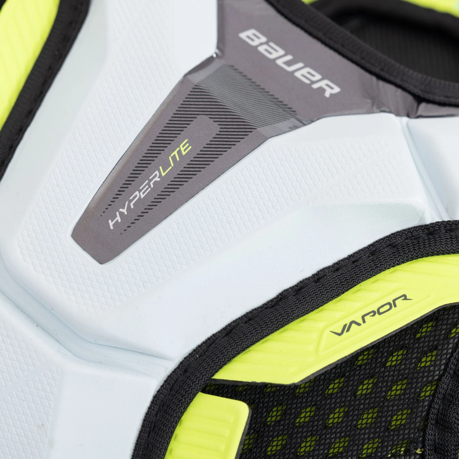 Bauer Vapor Hyperlite Junior Hockey Shoulder Pads 18 Bauer Vapor Hyperlite Junior Hockey Shoulder Pads - Image 17