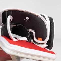 CCM Extreme Flex 5 Senior Goalie Blocker 32 CCM Extreme Flex 5 Senior Goalie Blocker -Outlet Hockey Store ccm blockers ccm extreme flex 5 senior goalie blocker 27972280483906