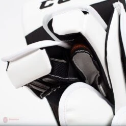 CCM Extreme Flex E4.9 Intermediate Goalie Blocker - Source Exclusive -Outlet Hockey Store ccm blockers ccm extreme flex e4 9 intermediate goalie blocker source exclusive 5311076139074