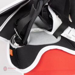 CCM Extreme Flex 5 Senior Goalie Catcher - 600 Break Angle -Outlet Hockey Store ccm catchers ccm extreme flex 5 senior goalie catcher 600 break angle 27972556488770