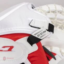 CCM Extreme Flex 5 Senior Goalie Catcher - 600 Break Angle -Outlet Hockey Store ccm catchers ccm extreme flex 5 senior goalie catcher 600 break angle 27972556554306