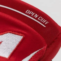 CCM Jetspeed FT6 Junior Hockey Gloves -Outlet Hockey Store ccm gloves ccm jetspeed ft6 junior hockey gloves 30398006493250