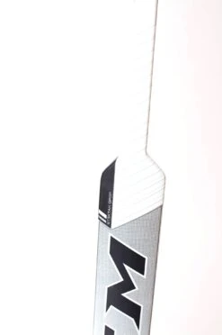 CCM Extreme Flex 4 Pro Senior Goalie Stick 19 CCM Extreme Flex 4 Pro Senior Goalie Stick -Outlet Hockey Store ccm goalie sticks ccm extreme flex 4 pro senior goalie stick 28777367961666