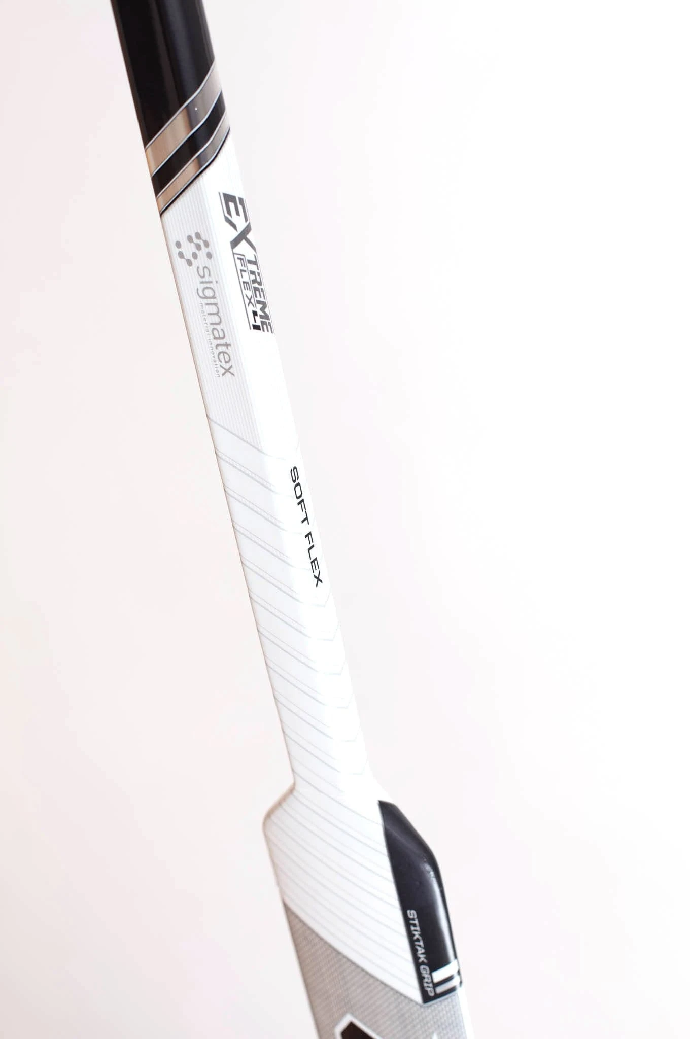 CCM Extreme Flex 4 Pro Senior Goalie Stick 13 CCM Extreme Flex 4 Pro Senior Goalie Stick - Image 11