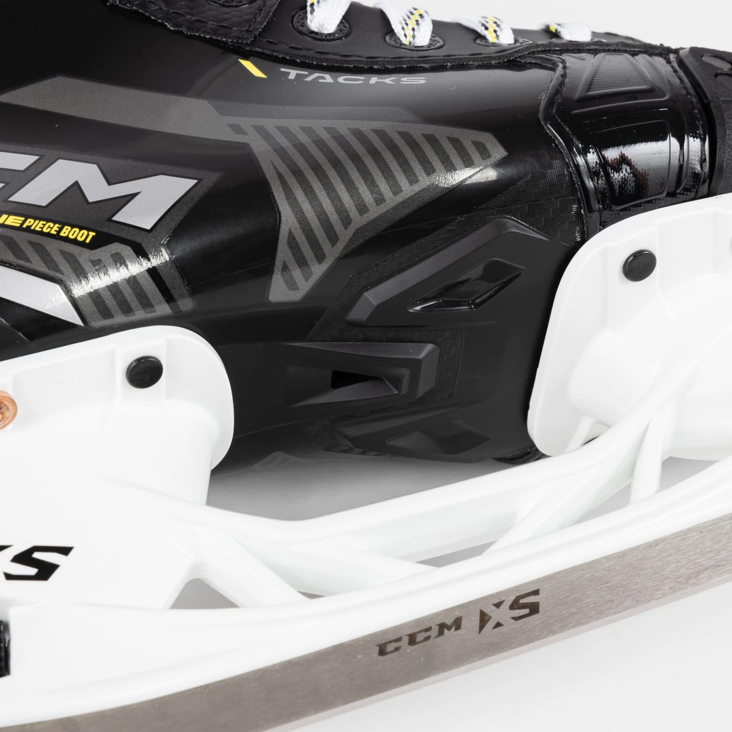 CCM Tacks AS580 Junior Hockey Skates 15 CCM Tacks AS580 Junior Hockey Skates - Image 13