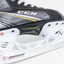 CCM Tacks Vector Junior Skates (2018) -Outlet Hockey Store ccm hockey skates ccm tacks vector junior skates 2018 4566185869378