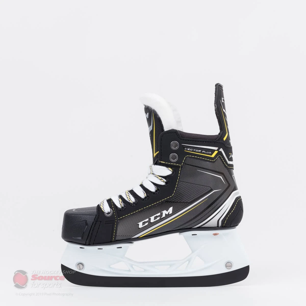 CCM Tacks Vector Plus Senior Hockey Skates (2018) 4 CCM Tacks Vector Plus Senior Hockey Skates (2018) - Image 2