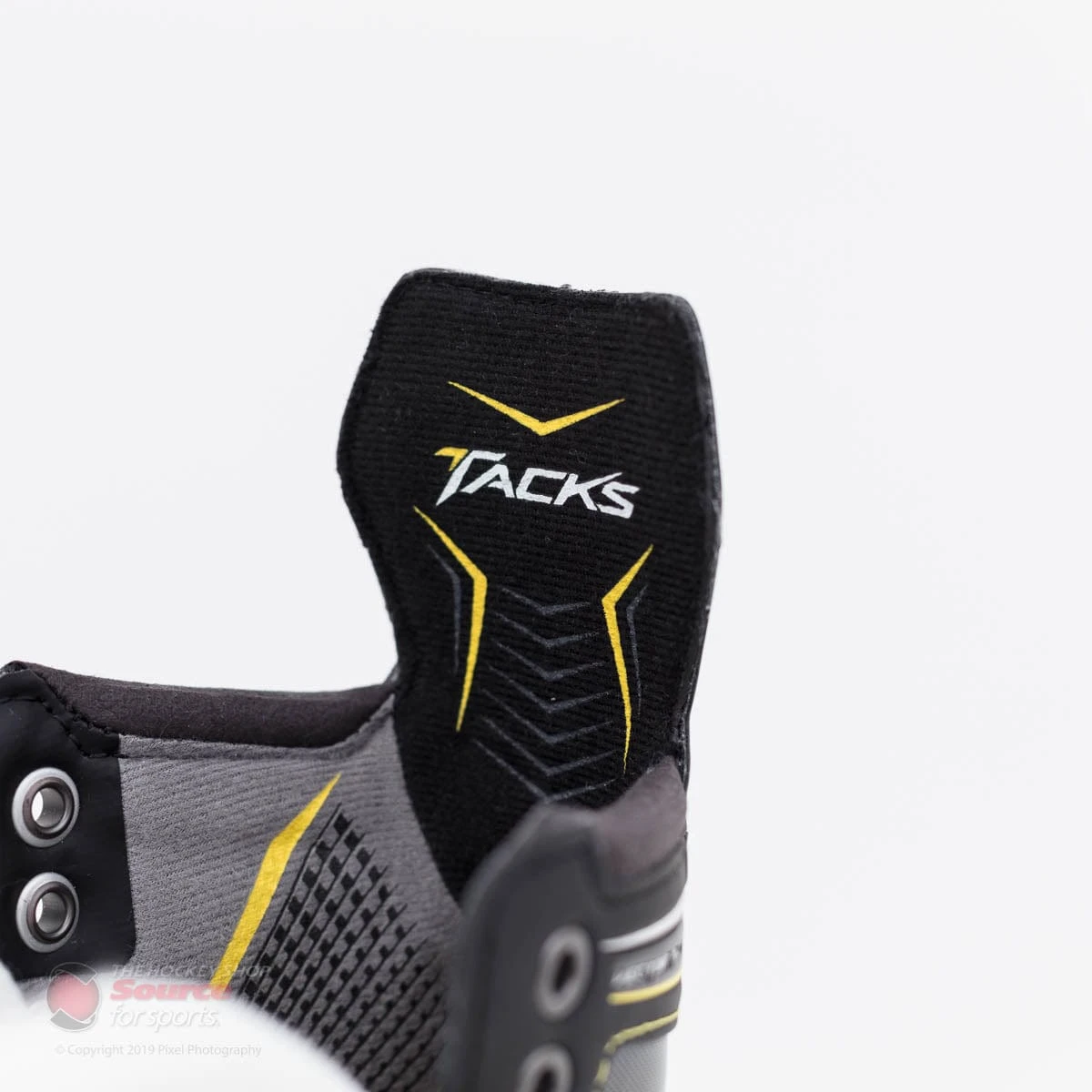 CCM Tacks Vector Plus Senior Hockey Skates (2018) 16 CCM Tacks Vector Plus Senior Hockey Skates (2018) - Image 14