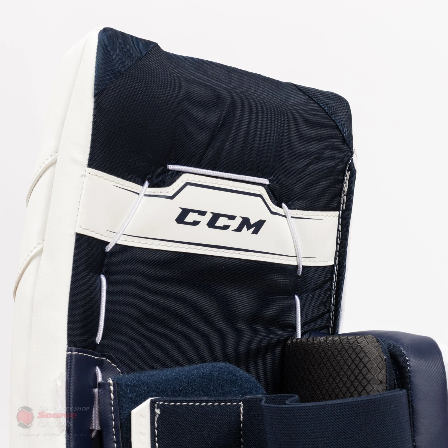 CCM Axis A1.5 Junior Goalie Leg Pads 9 CCM Axis A1.5 Junior Goalie Leg Pads - Image 7