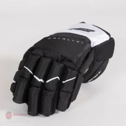 TRUE Catalyst M16 Junior Hockey Gloves S21 -Outlet Hockey Store true gloves true catalyst m16 junior hockey gloves 28534937452610