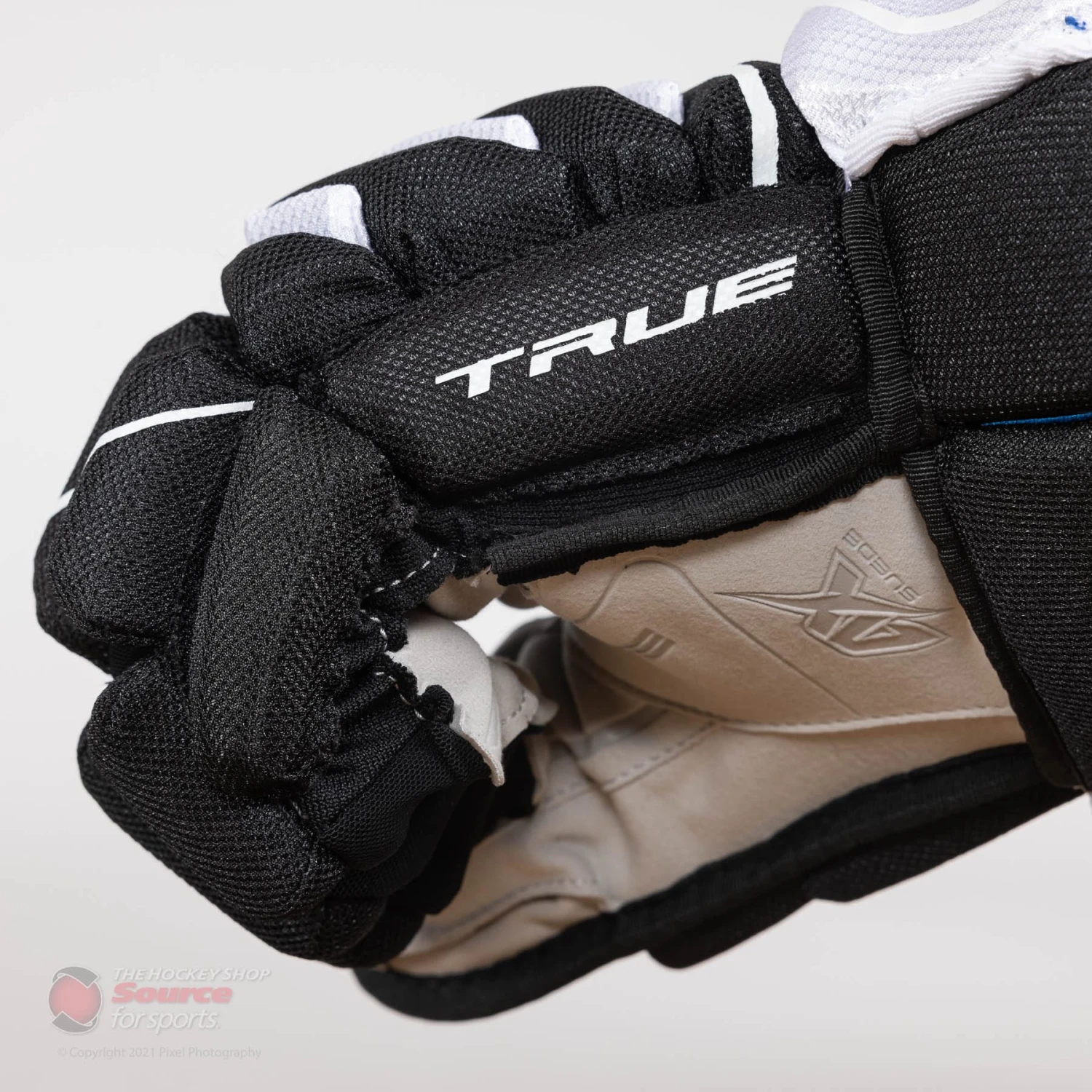 TRUE Catalyst Pro Senior Hockey Gloves 13 TRUE Catalyst Pro Senior Hockey Gloves - Image 11