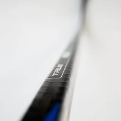 TRUE Catalyst 9X Pro Stock Senior Hockey Stick - Jake Muzzin -Outlet Hockey Store true hockey sticks true catalyst 9x pro stock senior hockey stick jake muzzin tc4 l 105 30361415680066