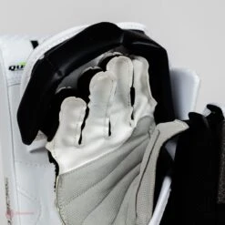 Vaughn Ventus SLR2 Pro Carbon Senior Goalie Blocker -Outlet Hockey Store vaughn blockers vaughn ventus slr2 pro carbon senior goalie blocker 5312867074114