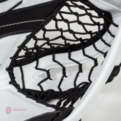 Vaughn Velocity V9 XP Pro Carbon Senior Goalie Catcher -Outlet Hockey Store vaughn catchers vaughn velocity v9 xp pro carbon senior goalie catcher 14508907790402