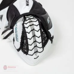 Vaughn Velocity V9 XP Pro Carbon Senior Goalie Catcher -Outlet Hockey Store vaughn catchers vaughn velocity v9 xp pro carbon senior goalie catcher 14508907888706