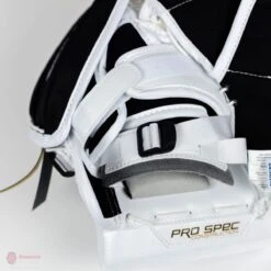 Vaughn Ventus SLR2 Pro Carbon Senior Goalie Catcher -Outlet Hockey Store vaughn catchers vaughn ventus slr2 pro carbon senior goalie catcher 30365357637698