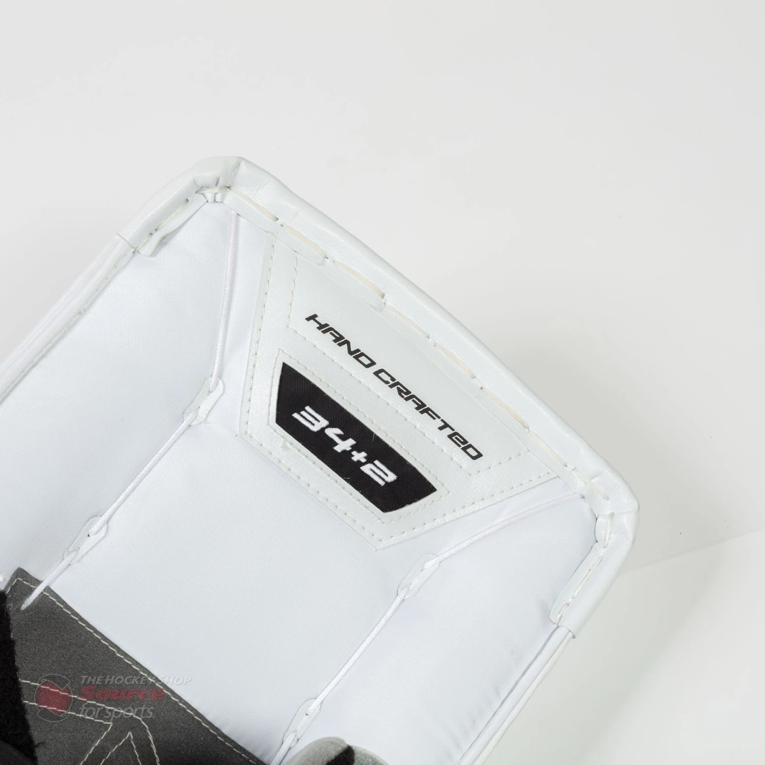 Vaughn Velocity V9 Pro Senior Goalie Leg Pads 9 Vaughn Velocity V9 Pro Senior Goalie Leg Pads - Image 7