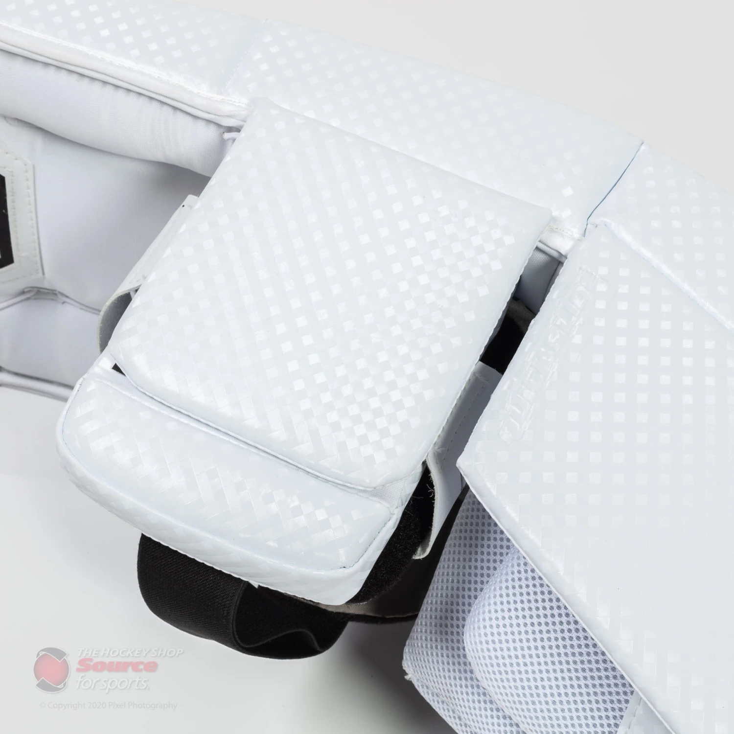 Vaughn Velocity V9 Pro Senior Goalie Leg Pads 6 Vaughn Velocity V9 Pro Senior Goalie Leg Pads - Image 4