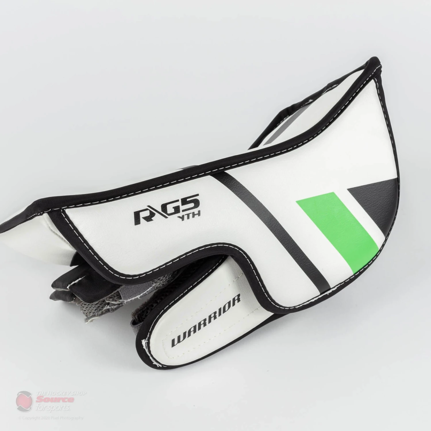 Warrior Ritual G5 Youth Goalie Blocker 4 Warrior Ritual G5 Youth Goalie Blocker - Image 2