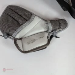 Warrior Ritual G5 Pro Senior Goalie Catcher -Outlet Hockey Store warrior catchers warrior ritual g5 pro senior goalie catcher 14051005431874